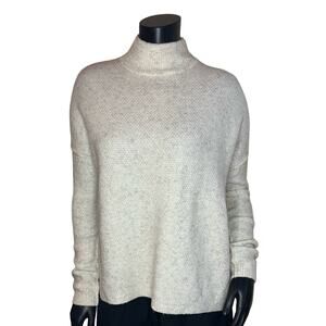 Shrinking Violet-Women's Small Turtleneck Cream/Brown Sweater